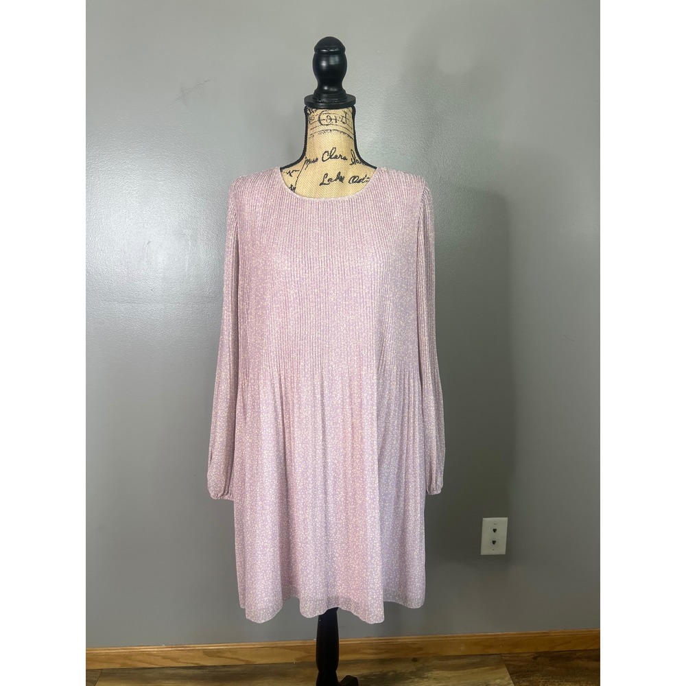 Aritzia Wilfred daydreamer mini dress blush pink pleated large party feminine - Picture 3 of 9